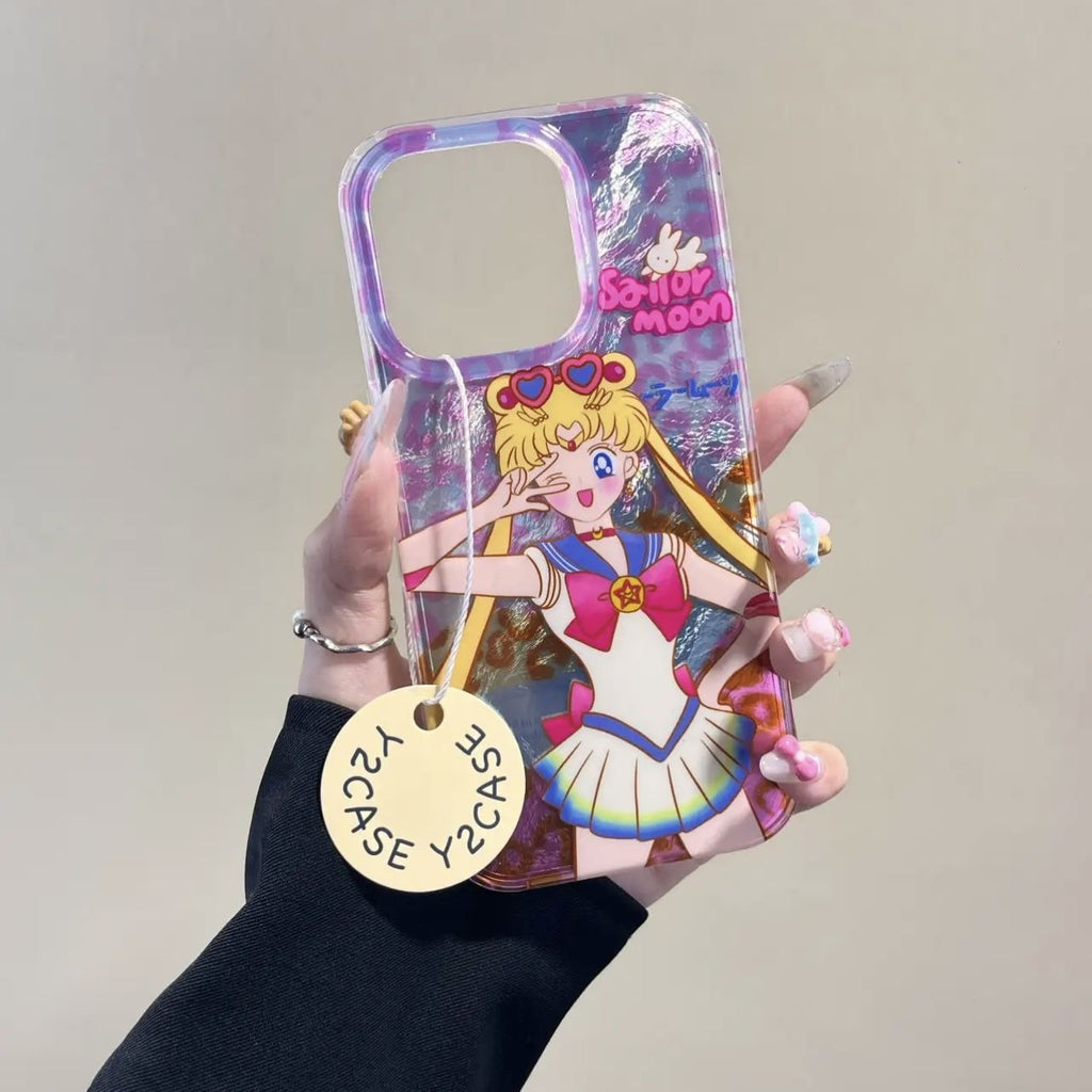 Funda para teléfono con estampado de leopardo rosa de Sailor Moon y dije