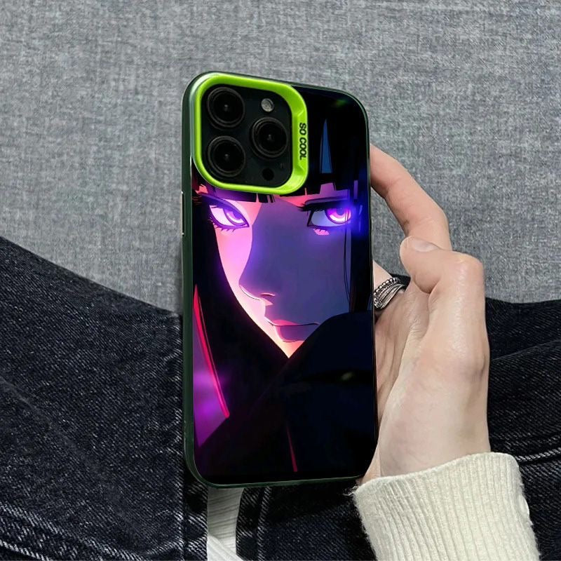 Funda para iPhone con diseño de Hinata y luz morada de Naruto