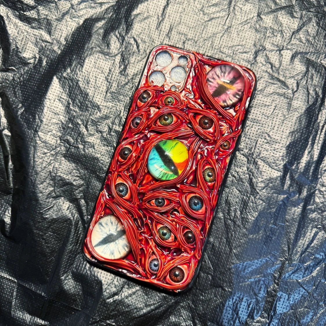 Anime Jujutsu Kaisen Satoru Gojo Funda para teléfono serie iPhone 17