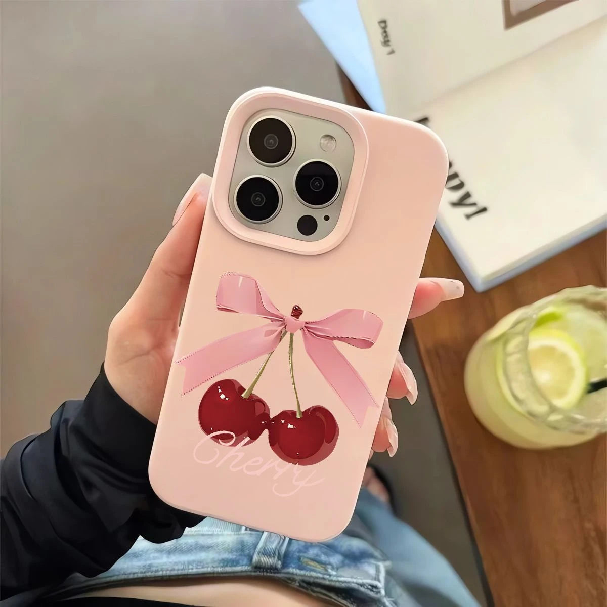 Anime Jujutsu Kaisen Satoru Gojo Funda para teléfono serie iPhone 17