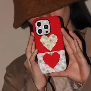 Red & White Heart Aesthetic Phone Cover for iPhone