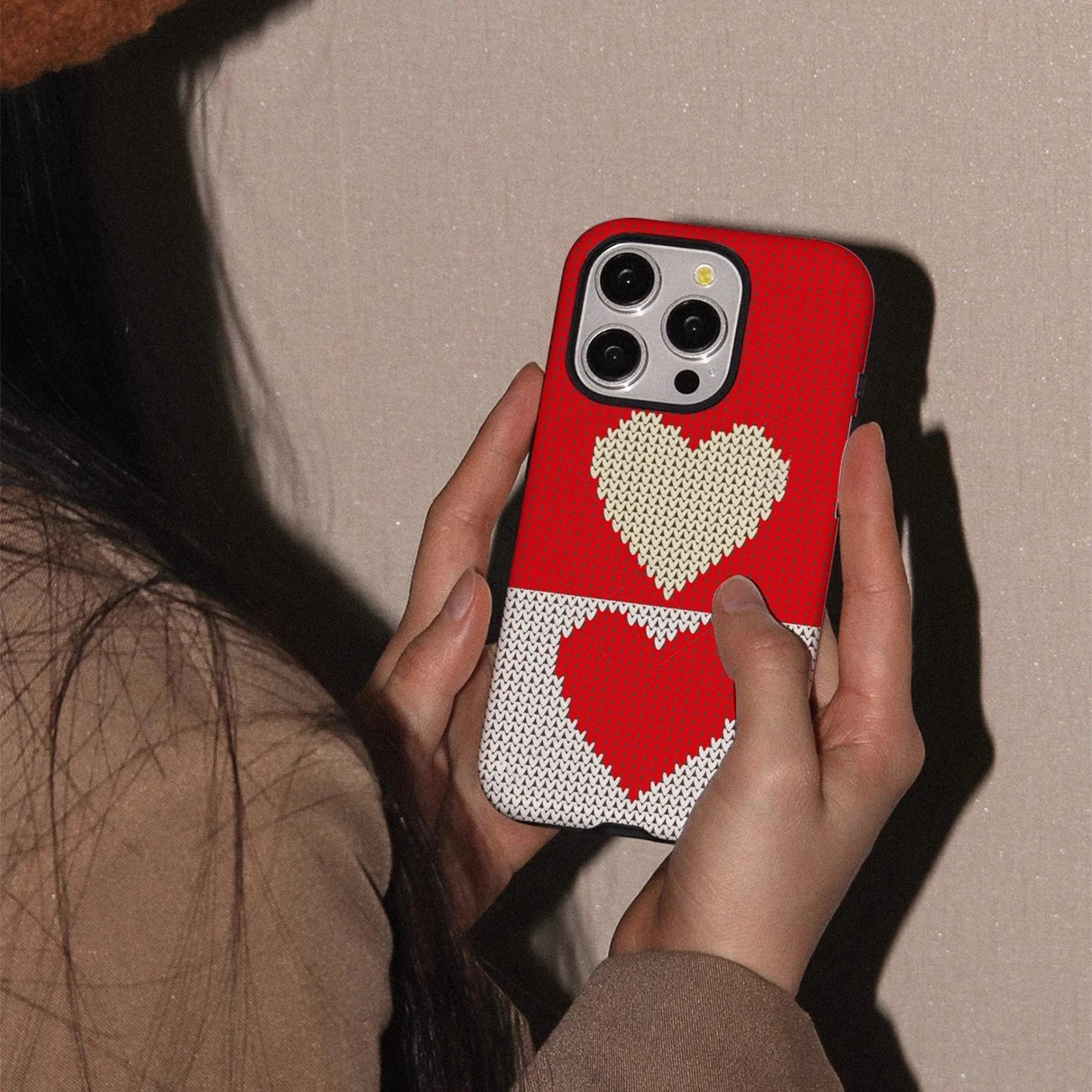 Red & White Heart Aesthetic Phone Cover for iPhone