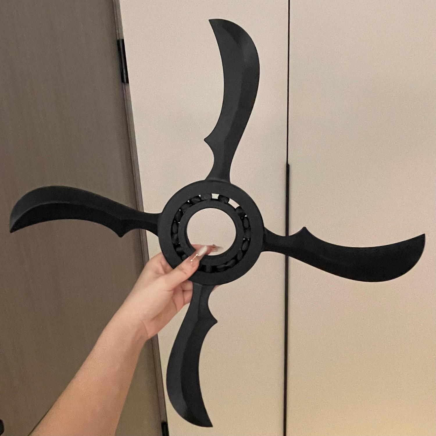 Uchiha Sasuke Wind Demon Shuriken Model Toy Plastic Wind